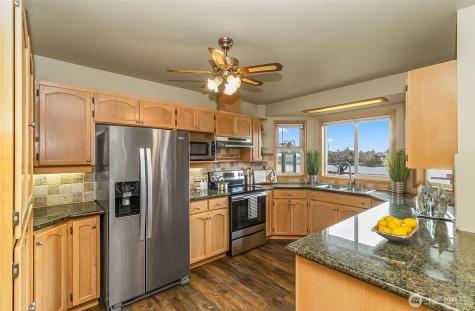 5479 Salish Road Blaine WA 98230
