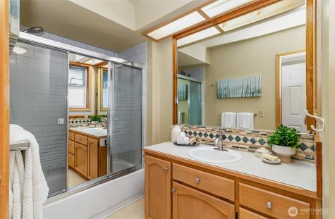 5479 Salish Road Blaine WA 98230