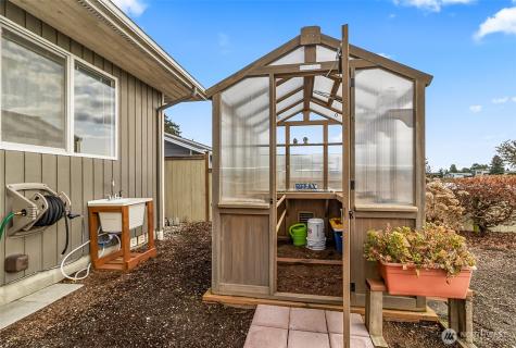 5479 Salish Road Blaine WA 98230