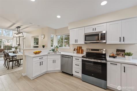 2957 142nd Place SE Bellevue WA 98007