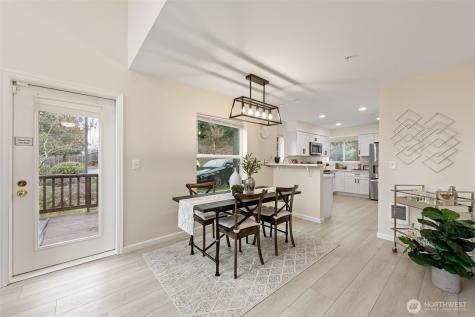 2957 142nd Place SE Bellevue WA 98007
