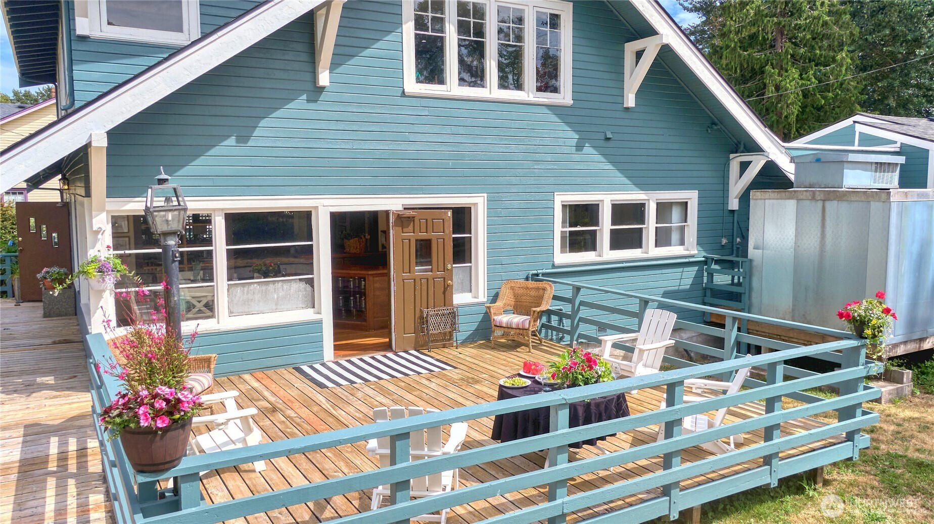 1379 Gulf Road Point Roberts WA 98281