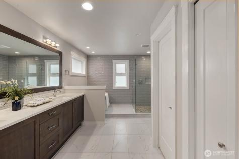 11500 174th Avenue NE Redmond WA 98052