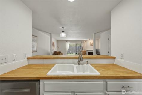 6005 Merlot Lane SE Lacey WA 98513
