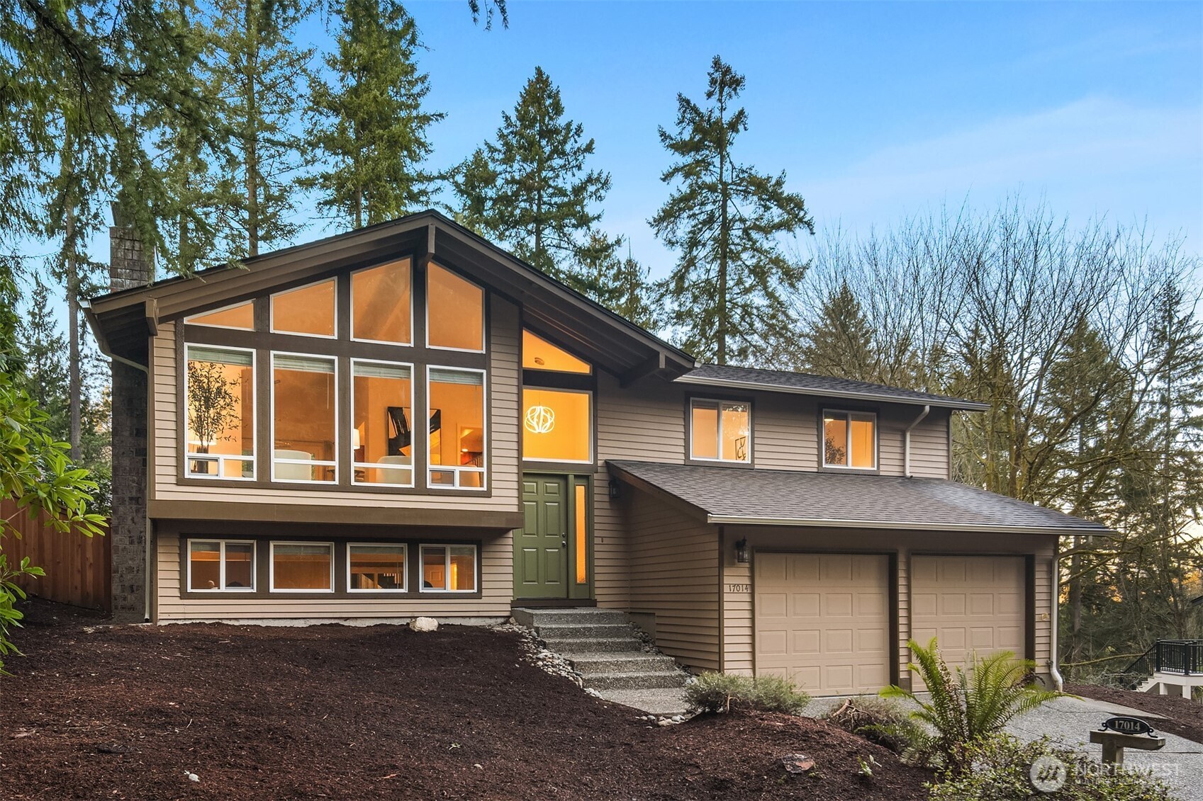 17014 NE 28th Place Bellevue WA 98008