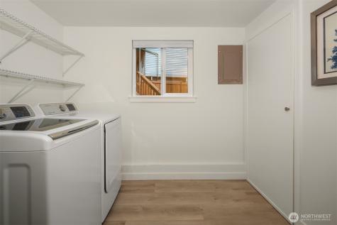 17014 NE 28th Place Bellevue WA 98008