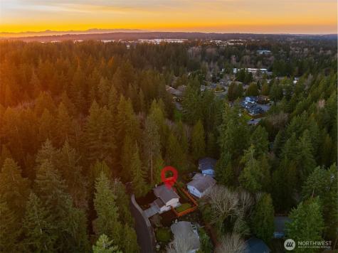 17014 NE 28th Place Bellevue WA 98008