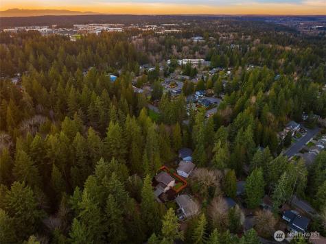 17014 NE 28th Place Bellevue WA 98008