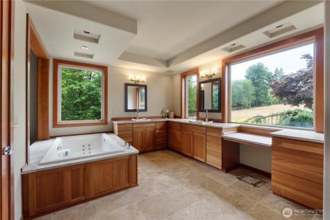 2604 100th Avenue E Edgewood WA 98371