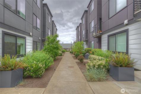 18723 76th Avenue W Lynnwood WA 98037