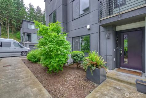 18723 76th Avenue W Lynnwood WA 98037