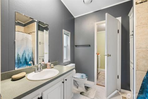 42037 Pine Street Concrete WA 98237