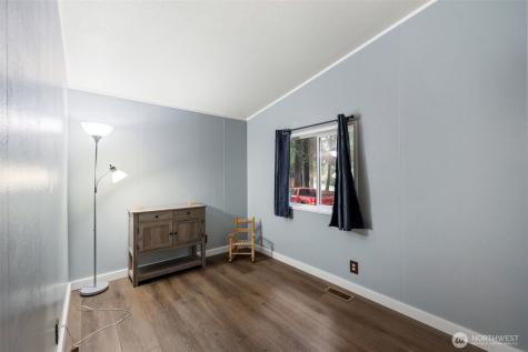42037 Pine Street Concrete WA 98237