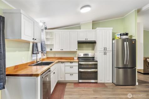 42037 Pine Street Concrete WA 98237