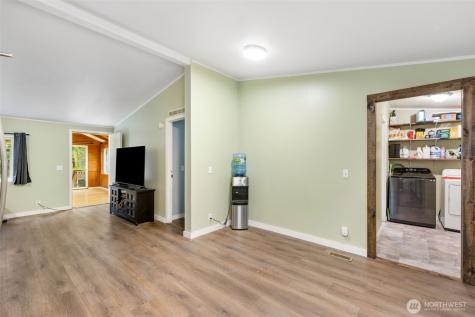 42037 Pine Street Concrete WA 98237