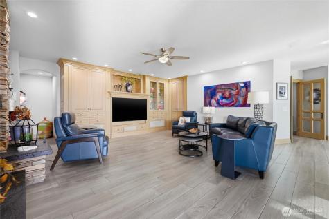 266 Columbia Point Road Longview WA 98632