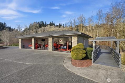 266 Columbia Point Road Longview WA 98632