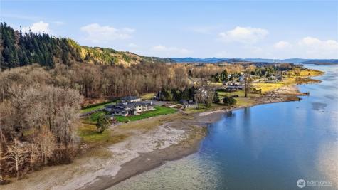 266 Columbia Point Road Longview WA 98632