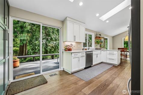 12022 210th Place SE Issaquah WA 98027