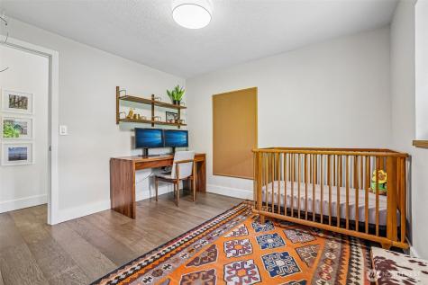 12022 210th Place SE Issaquah WA 98027