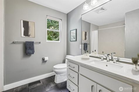 12022 210th Place SE Issaquah WA 98027