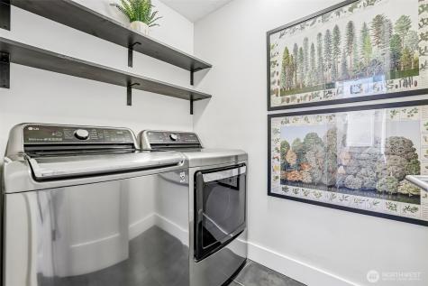 12022 210th Place SE Issaquah WA 98027