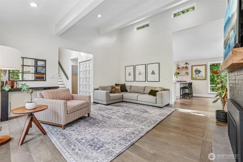 12022 210th Place SE Issaquah WA 98027