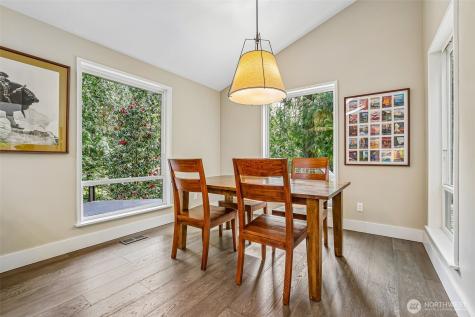 12022 210th Place SE Issaquah WA 98027