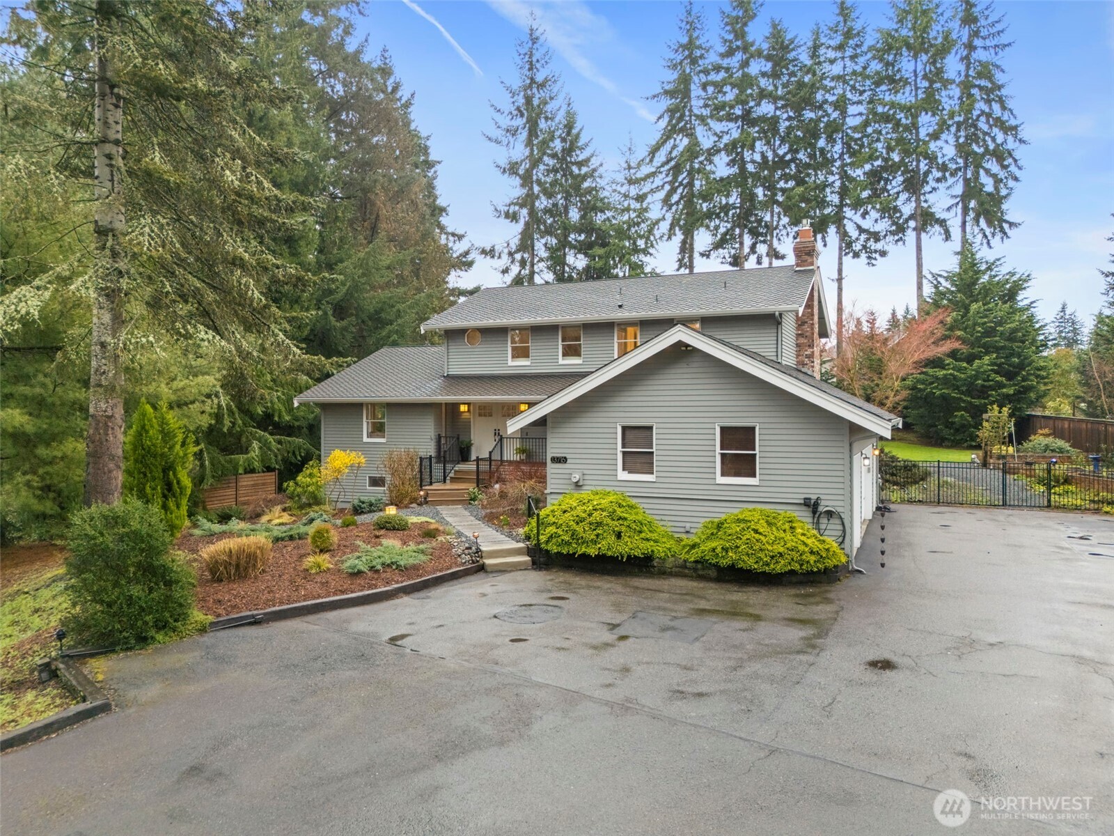 13716 106th Street E Puyallup WA 98374