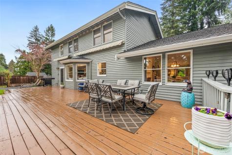 13716 106th Street E Puyallup WA 98374