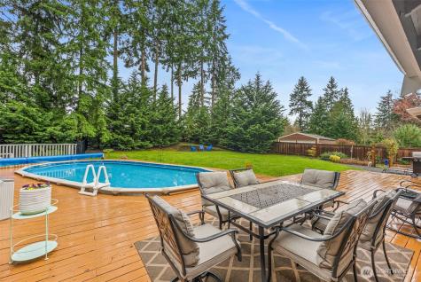 13716 106th Street E Puyallup WA 98374