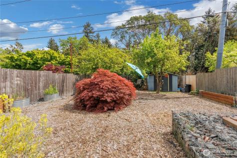 5014 35th Avenue SW Seattle WA 98126