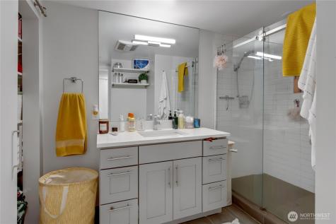 5014 35th Avenue SW Seattle WA 98126