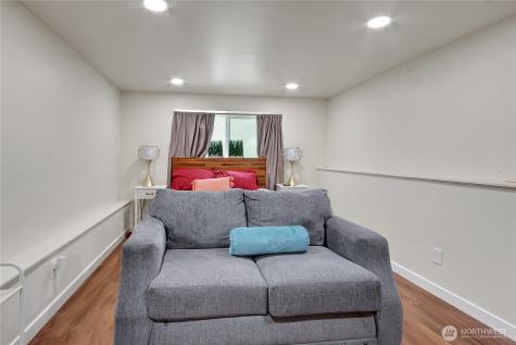 5014 35th Avenue SW Seattle WA 98126