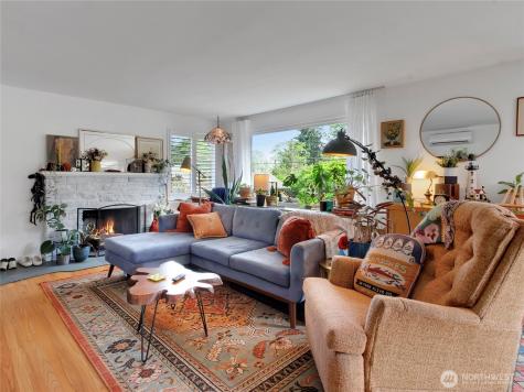 5014 35th Avenue SW Seattle WA 98126