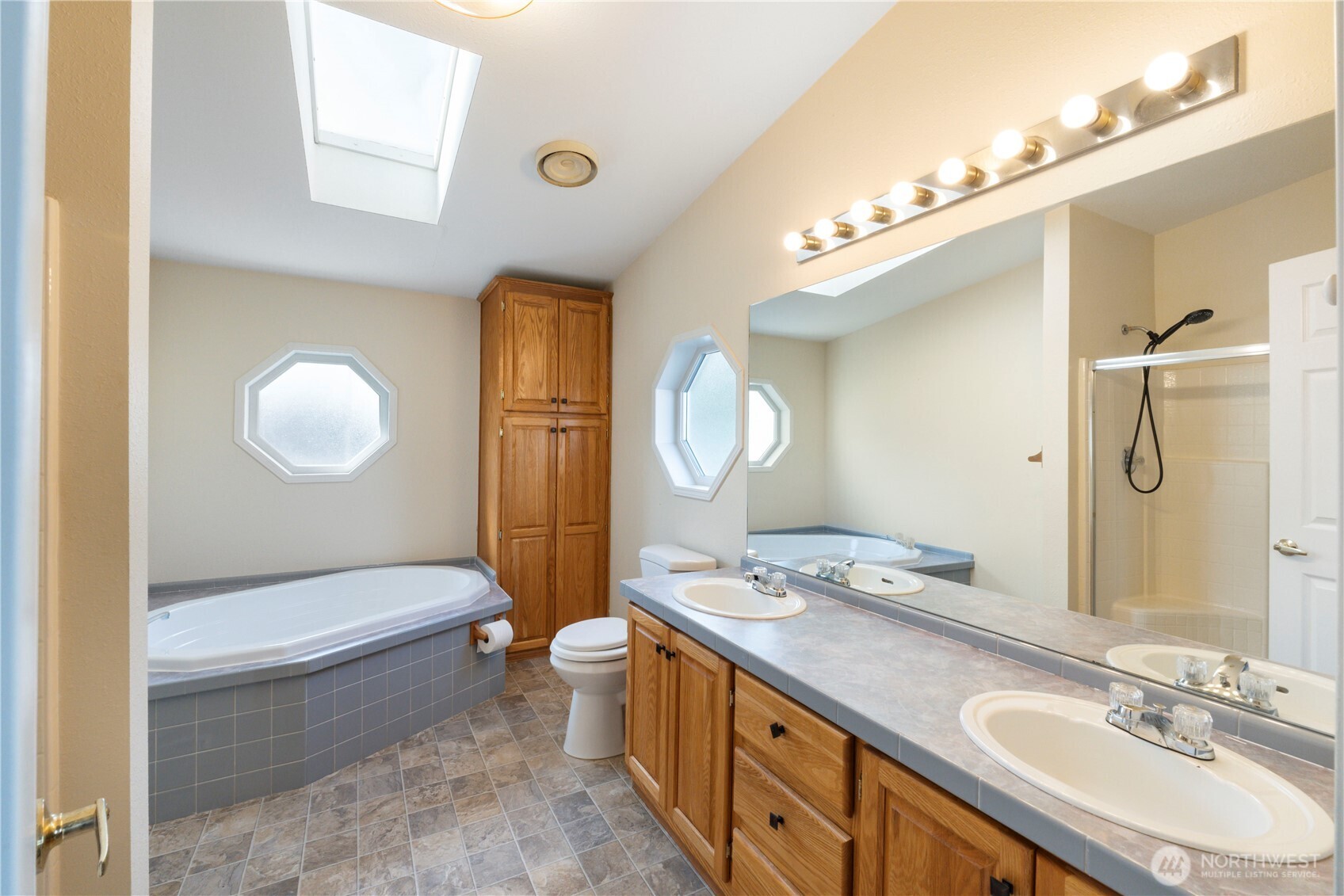 14002 70th Street Ct E Sumner WA 98390