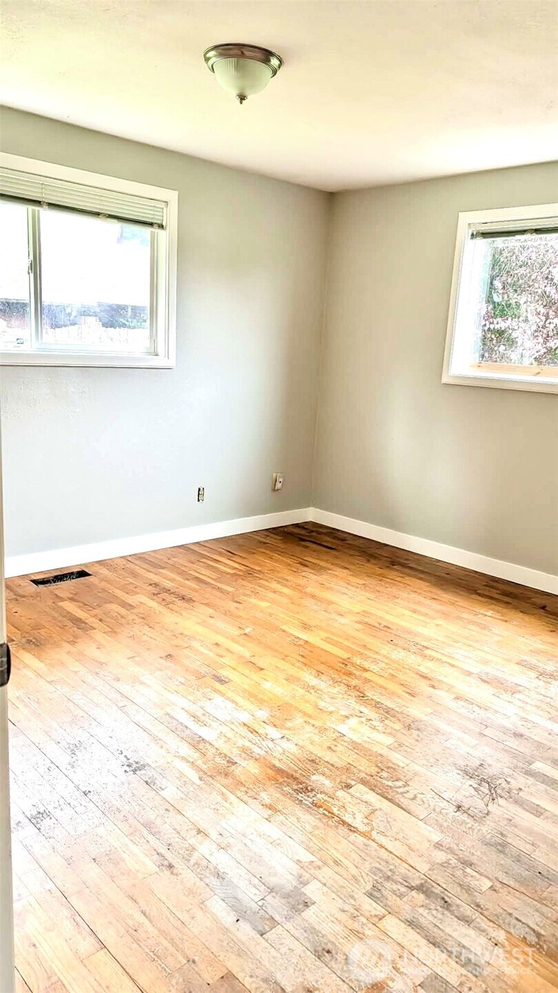 3610 S 173rd Street Seatac WA 98188