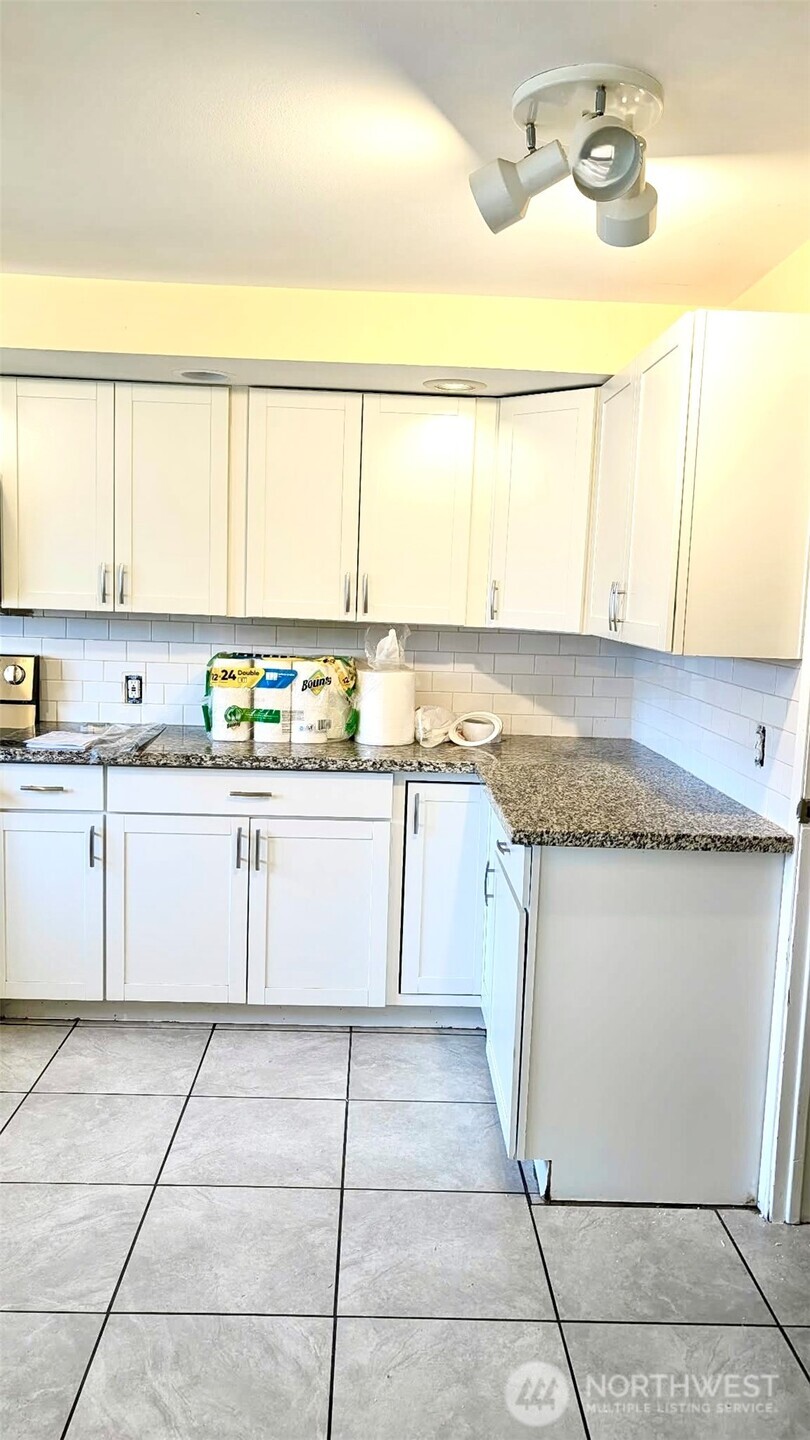 3610 S 173rd Street Seatac WA 98188