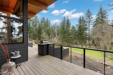 1502 Holcomb Street Port Townsend WA 98368
