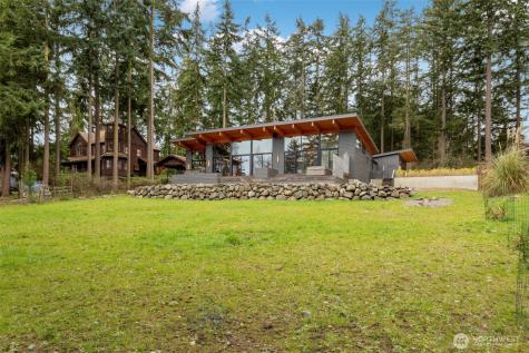 1502 Holcomb Street Port Townsend WA 98368