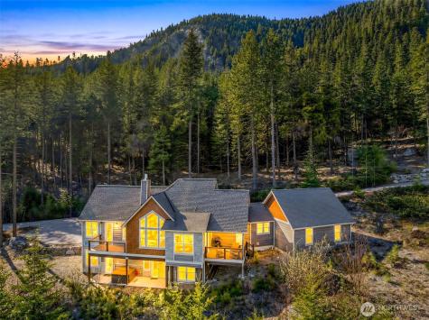 6827 Forest Ridge Drive Wenatchee WA 98801