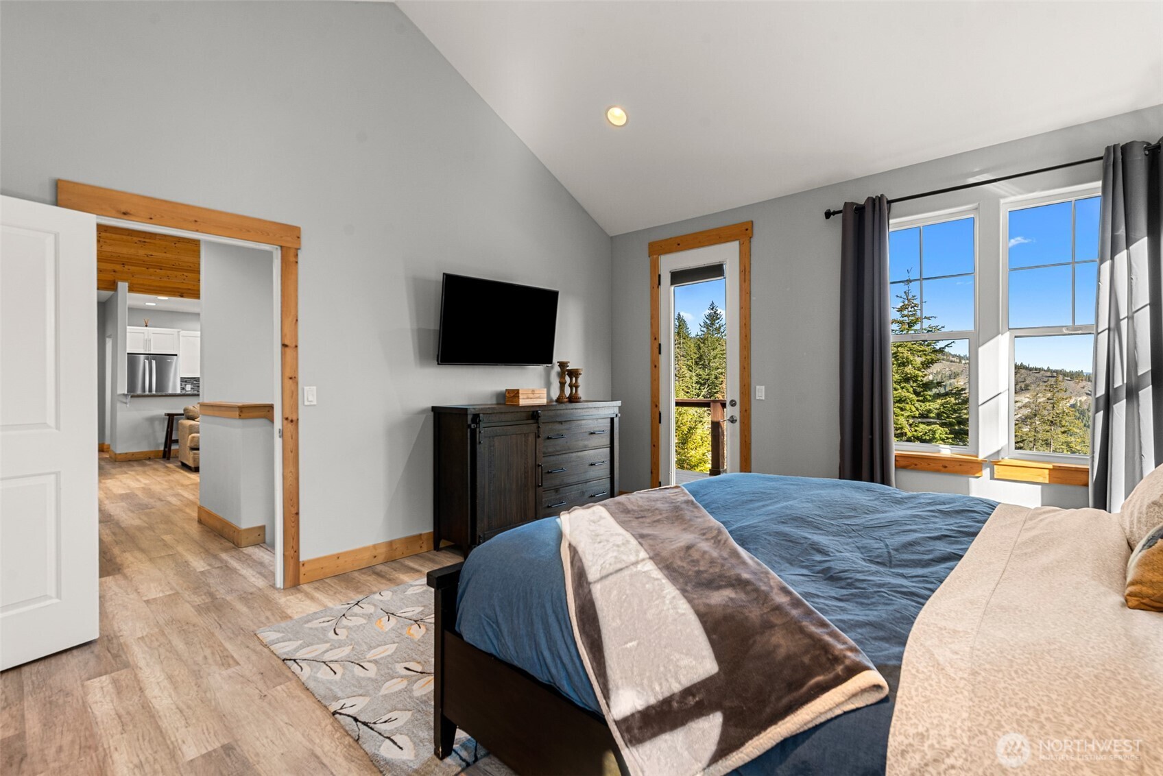 6827 Forest Ridge Drive Wenatchee WA 98801