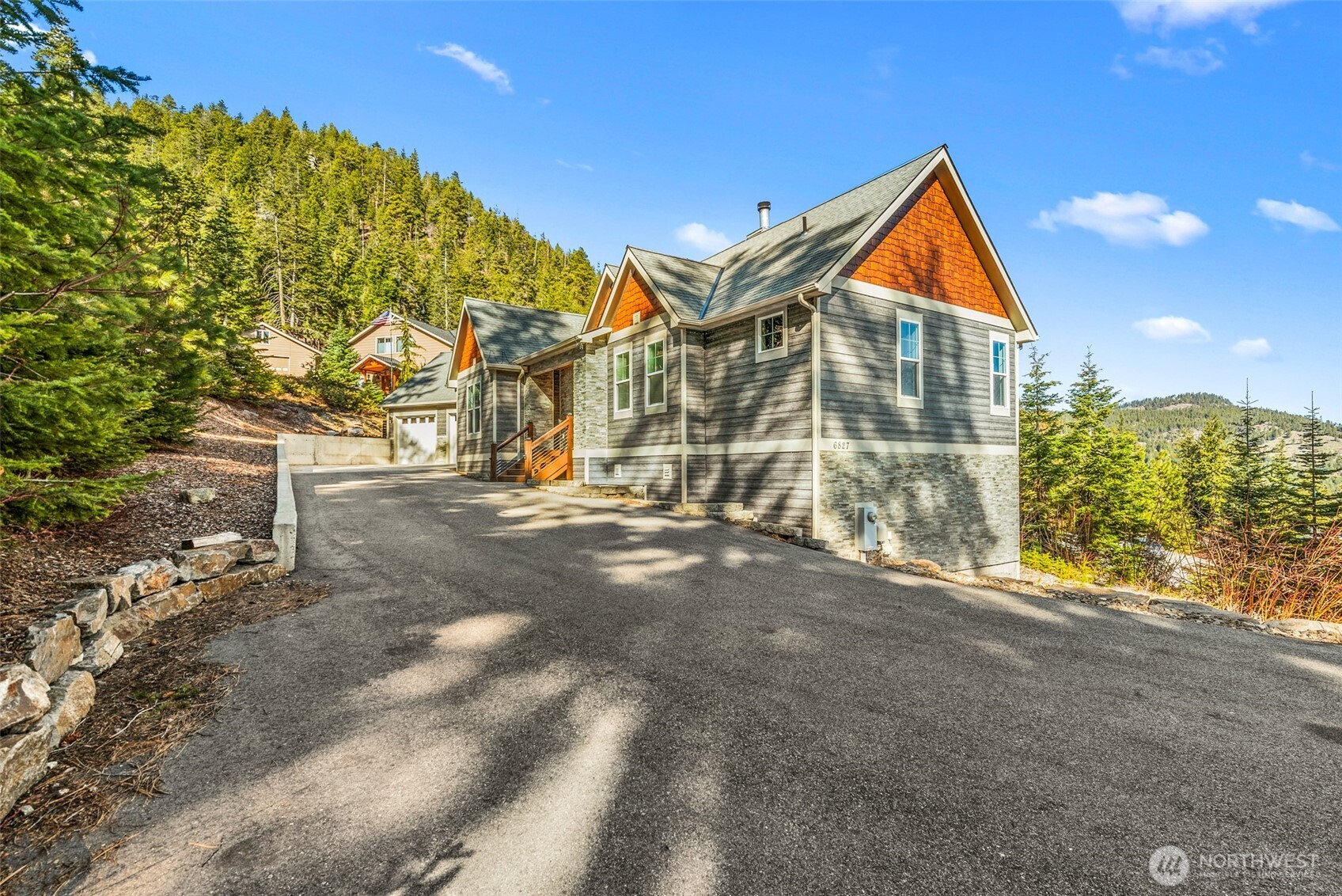 6827 Forest Ridge Drive Wenatchee WA 98801