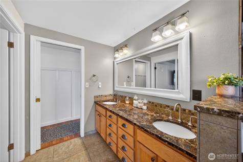 14612 Avon Allen Road Mount Vernon WA 98273