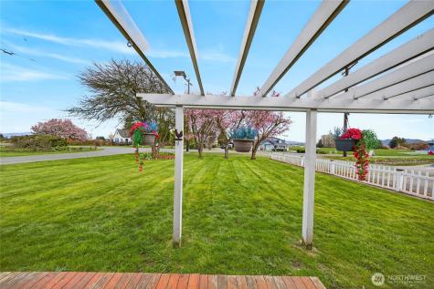 14612 Avon Allen Road Mount Vernon WA 98273