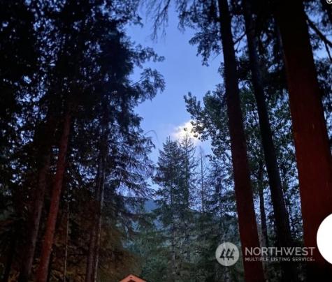 8495 S Cascade Drive Marblemount WA 98267