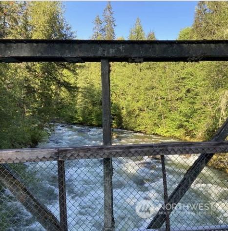 8495 S Cascade Drive Marblemount WA 98267