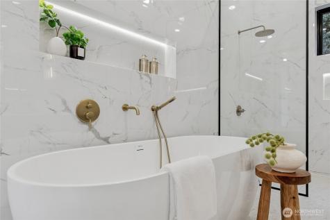 3695 122nd Avenue SE Bellevue WA 98006