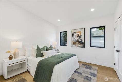 3695 122nd Avenue SE Bellevue WA 98006