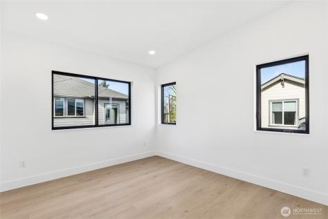 3695 122nd Avenue SE Bellevue WA 98006